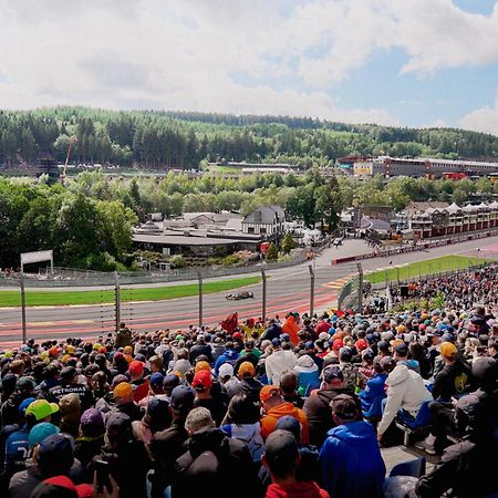 Grandprixcamp Closest To The Track Including Track View Stavelot Buitenkant foto